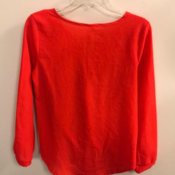 Red Baluoke Brand Blouse. Size Small - Picture 4 of 4